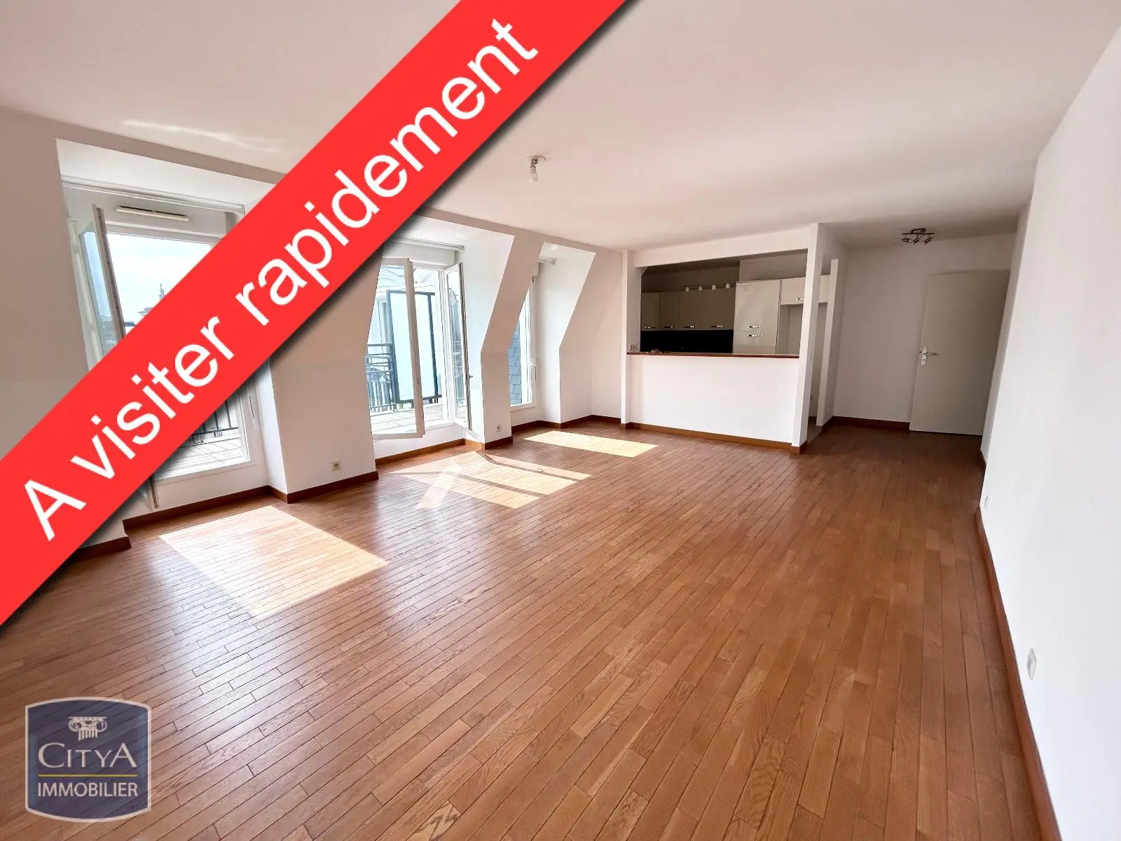 Photo 1 Appartement 4 pièces 85.2m²