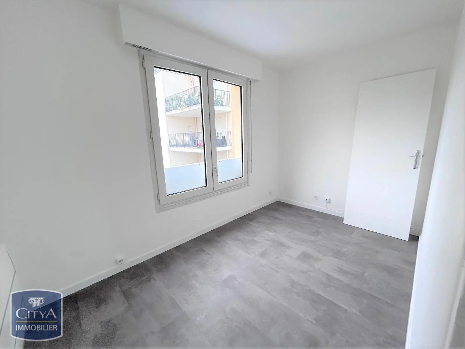 Photo 2 Appartement 4 pièces 71.09m²