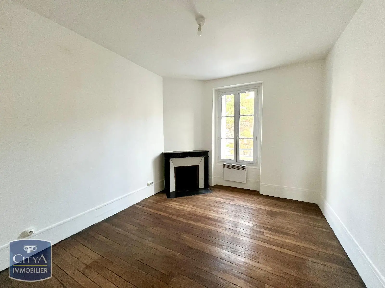 Photo 3 Appartement 1 pièce 32.53m²