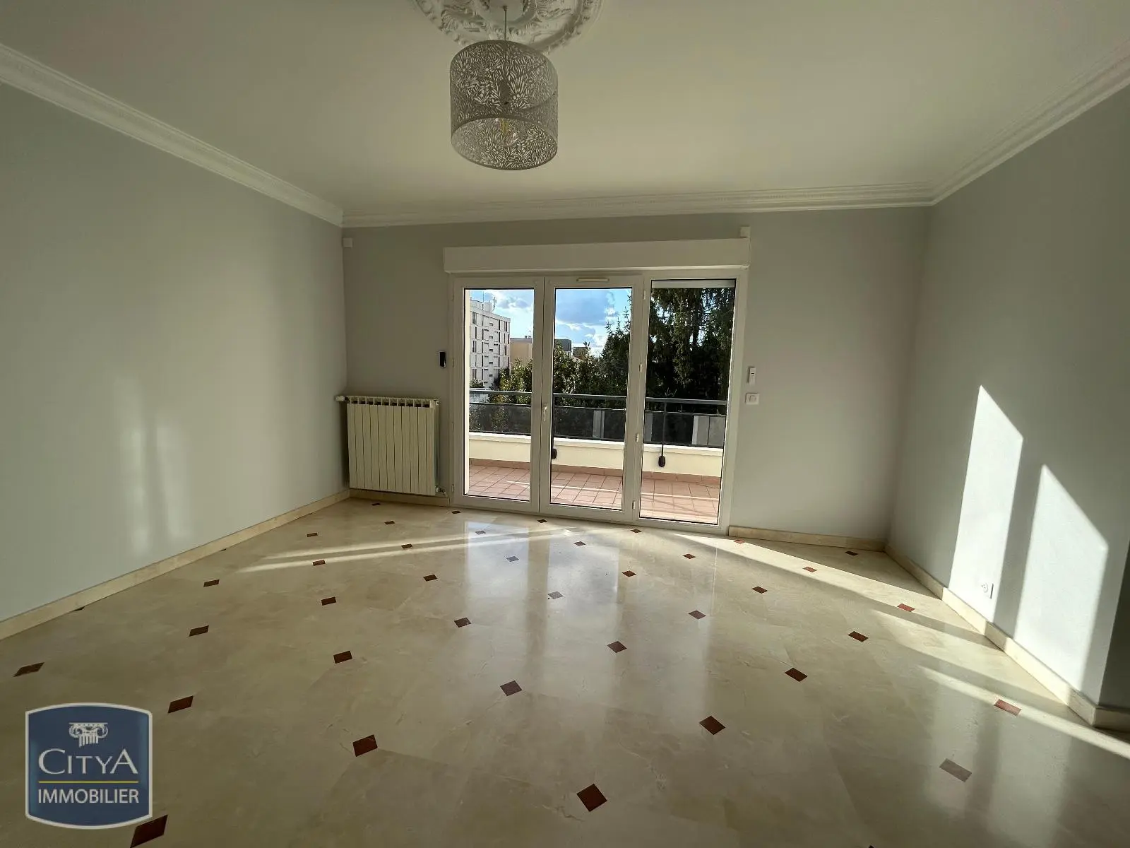 Photo 3 Appartement 6 pièces 142.8m²