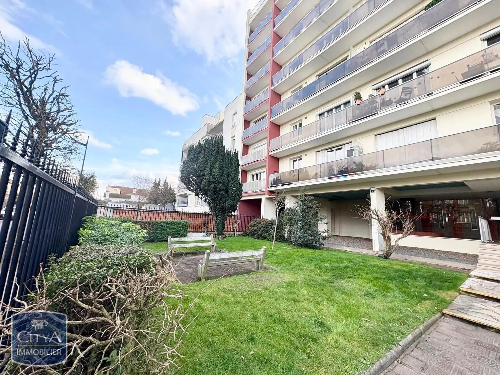 Photo 5 Appartement 1 pièce 27.3m²