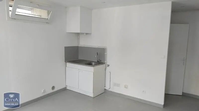 Photo 1 Appartement 1 pièce 17m²