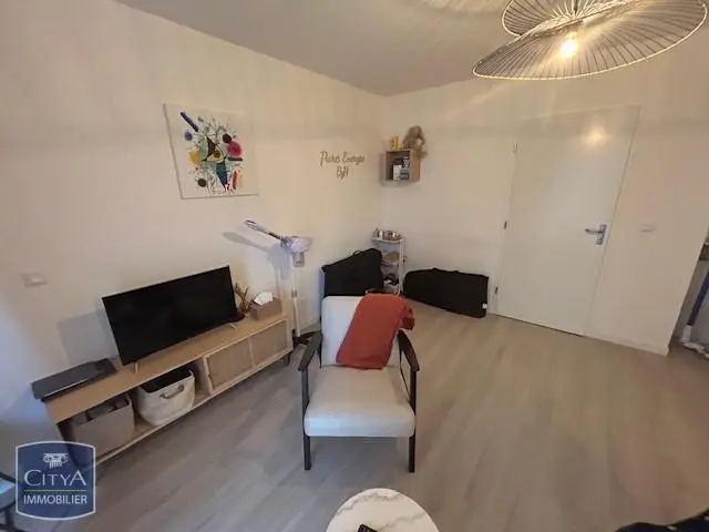 Photo 3 Appartement 1 pièce 29.77m²