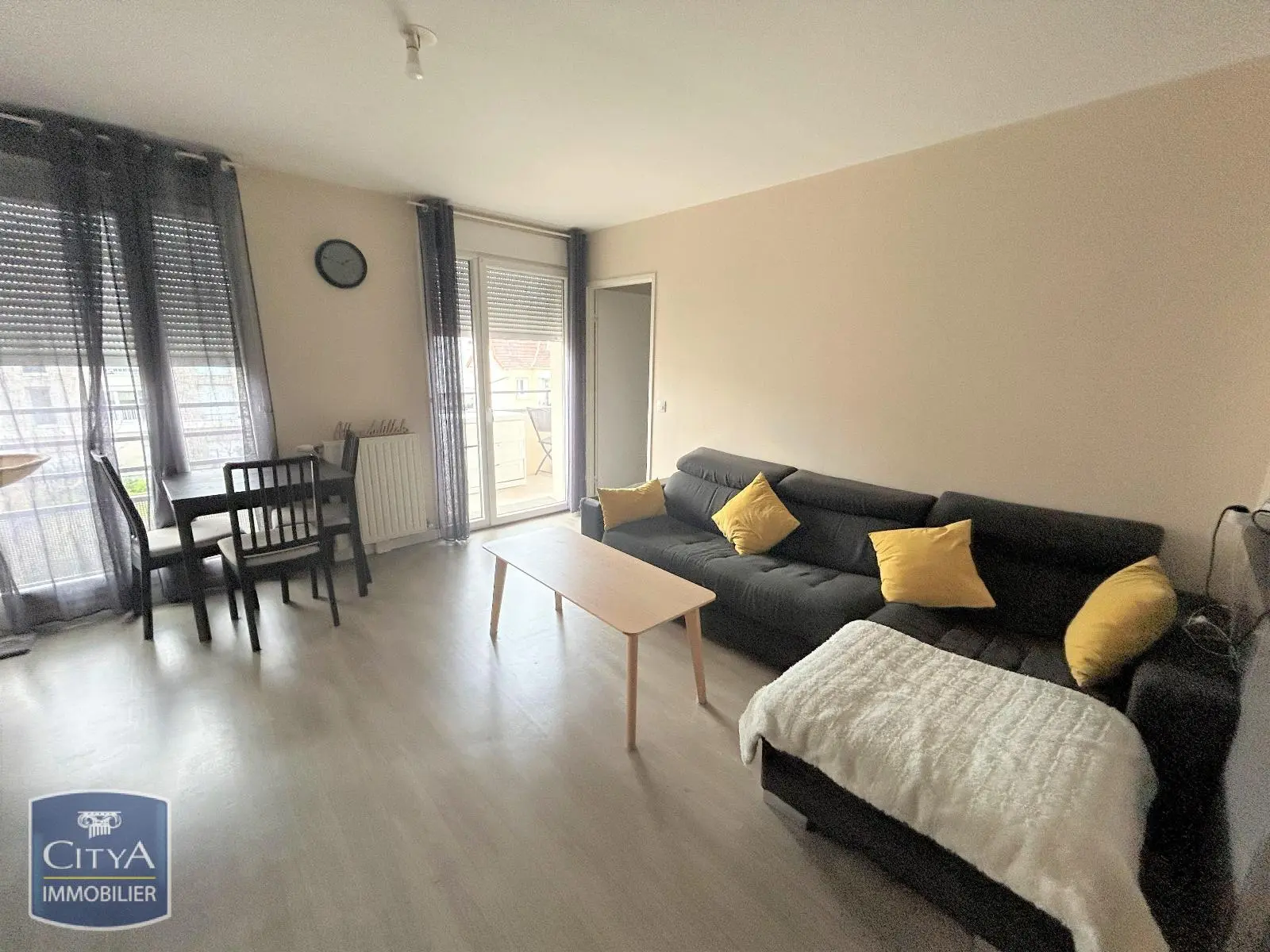 Photo 1 Appartement 3 pièces 56.75m²