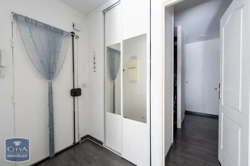 Photo 3 Appartement 4 pièces 85m²
