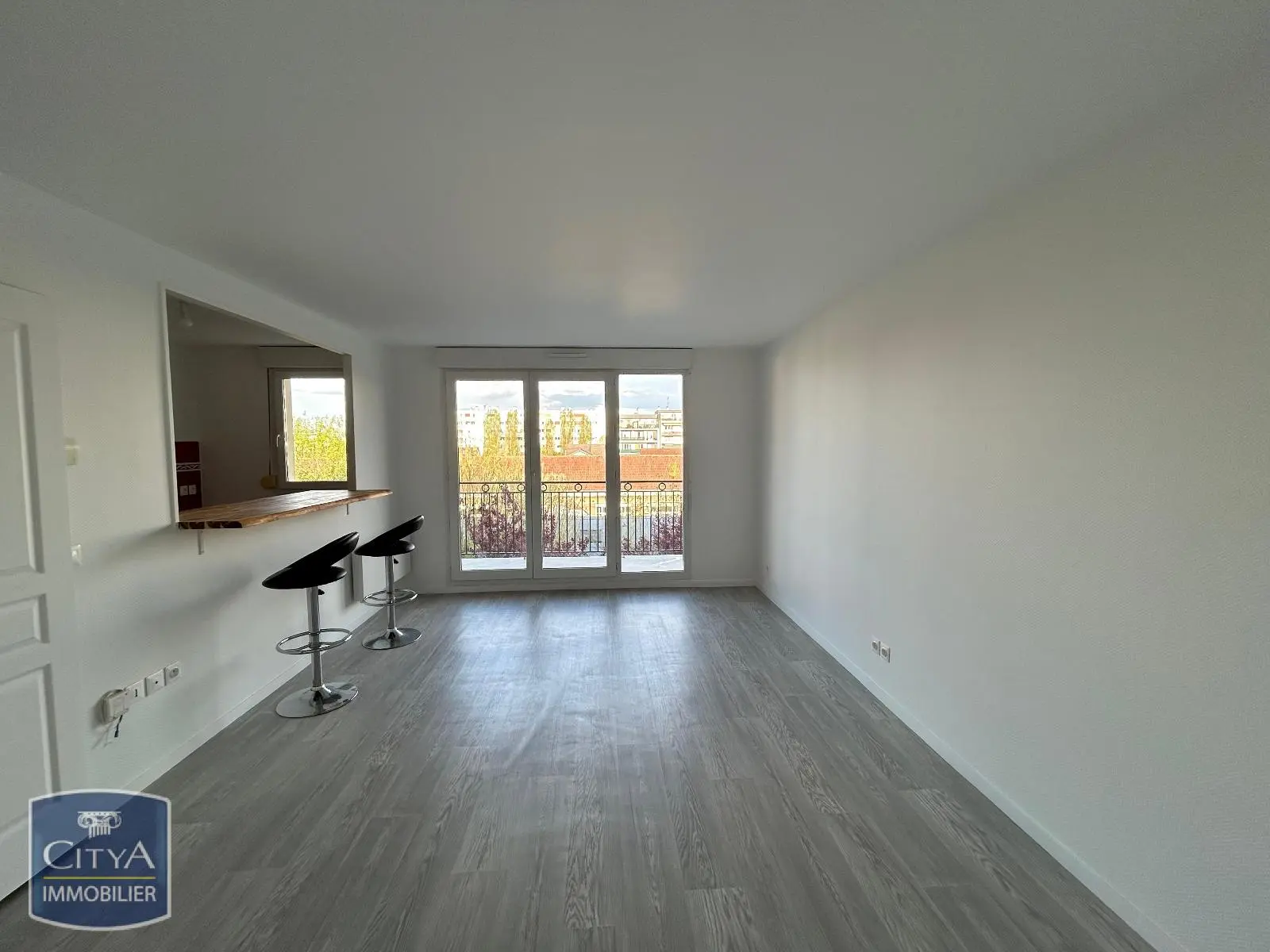 Photo 1 Appartement 3 pièces 56.81m²