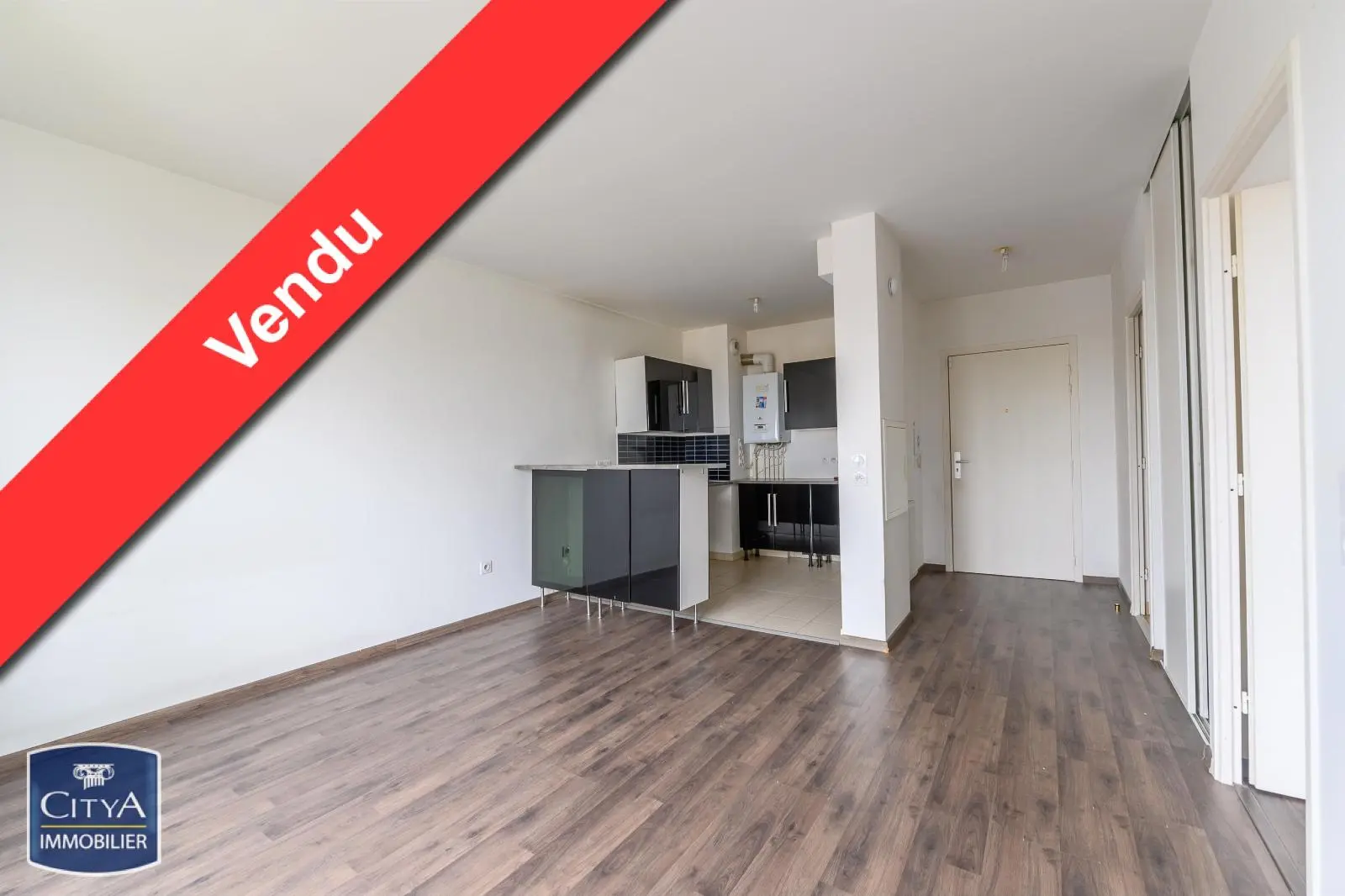 Photo 1 Appartement 2 pièces 41.78m²