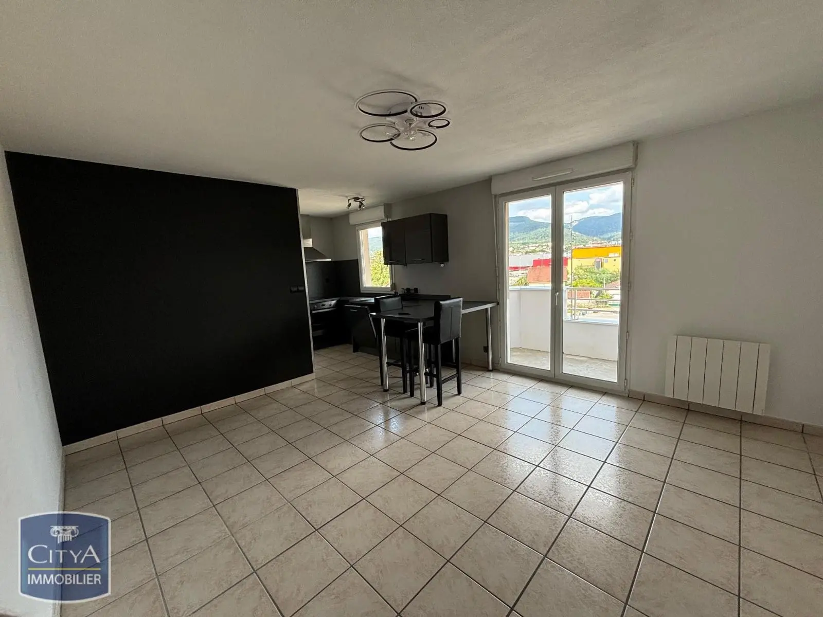 Photo 1 appartement Oyonnax