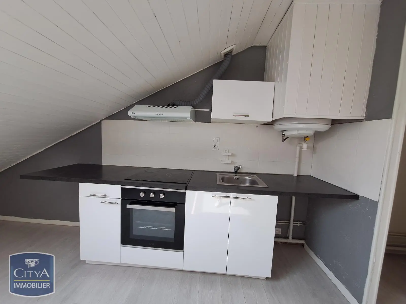 Photo 3 Appartement 1 pièce 27.38m²