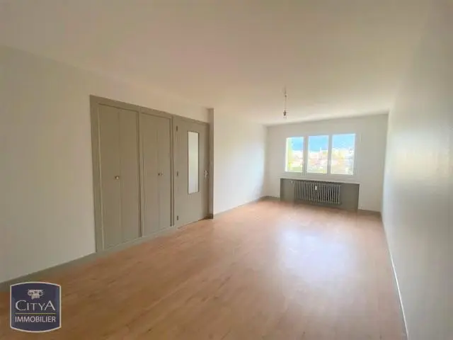 Photo 1 Appartement 4 pièces 74.4m²