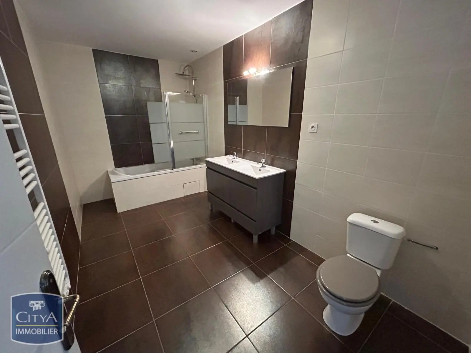Photo 17 Maison 6 pièces 215.01m²