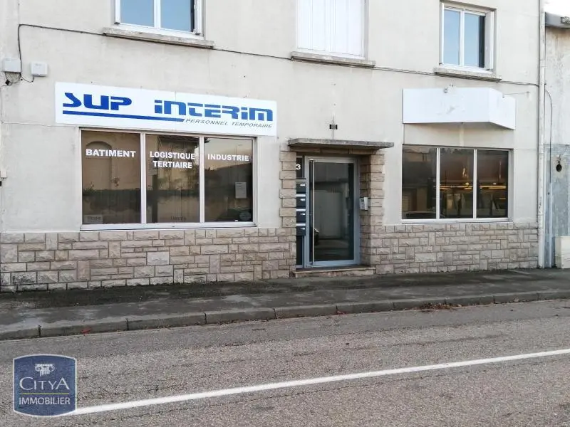 Photo 1 Local Professionnel 2 pièces 40m²