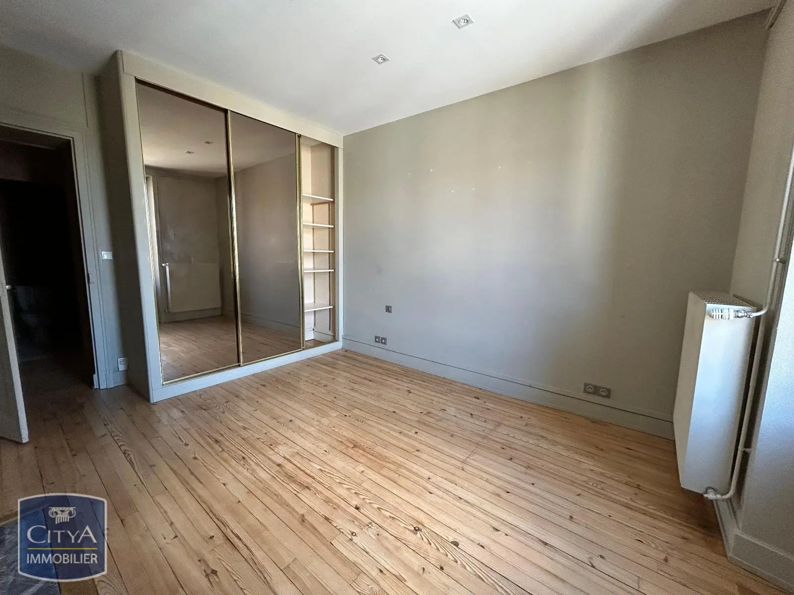 Photo 1 Appartement 2 pièces 67.17m²
