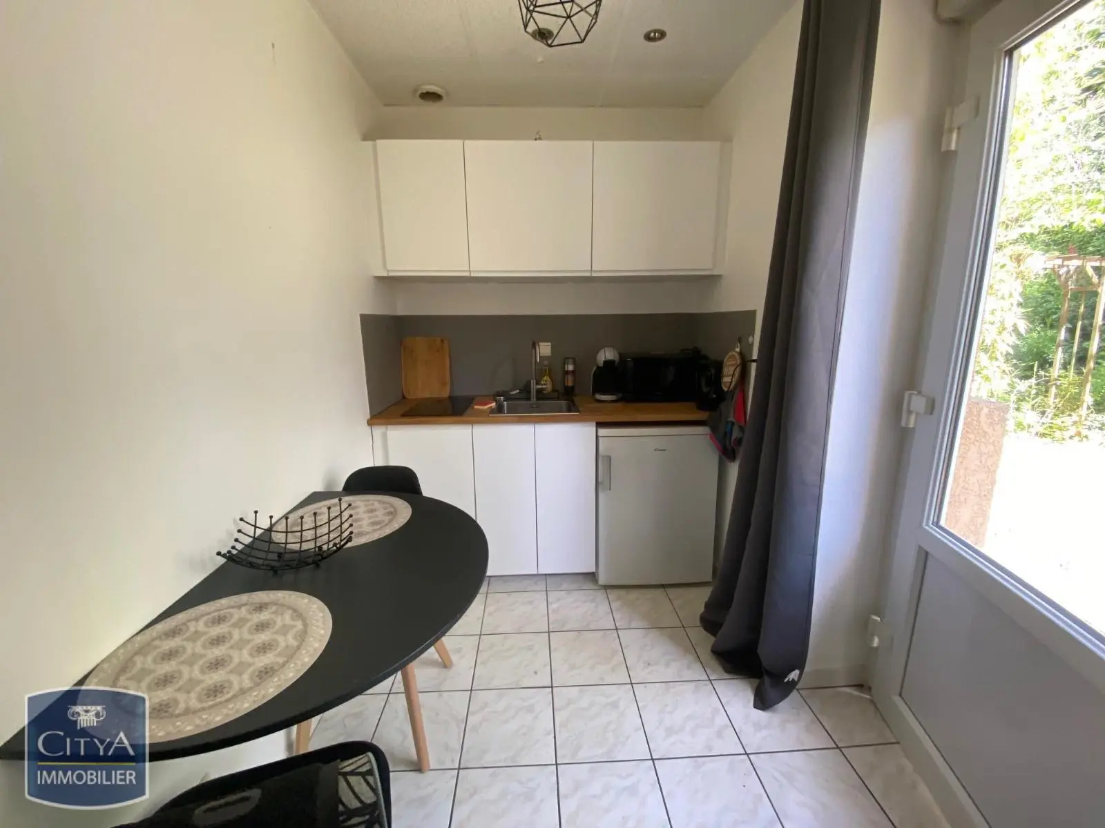 Photo 2 Appartement 1 pièce 31.1m²