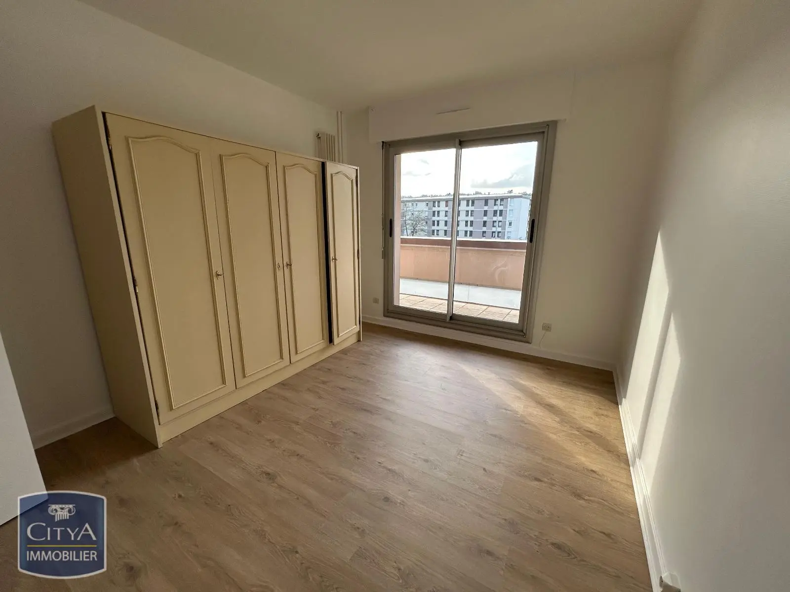 Photo 3 Appartement 2 pièces 63.68m²