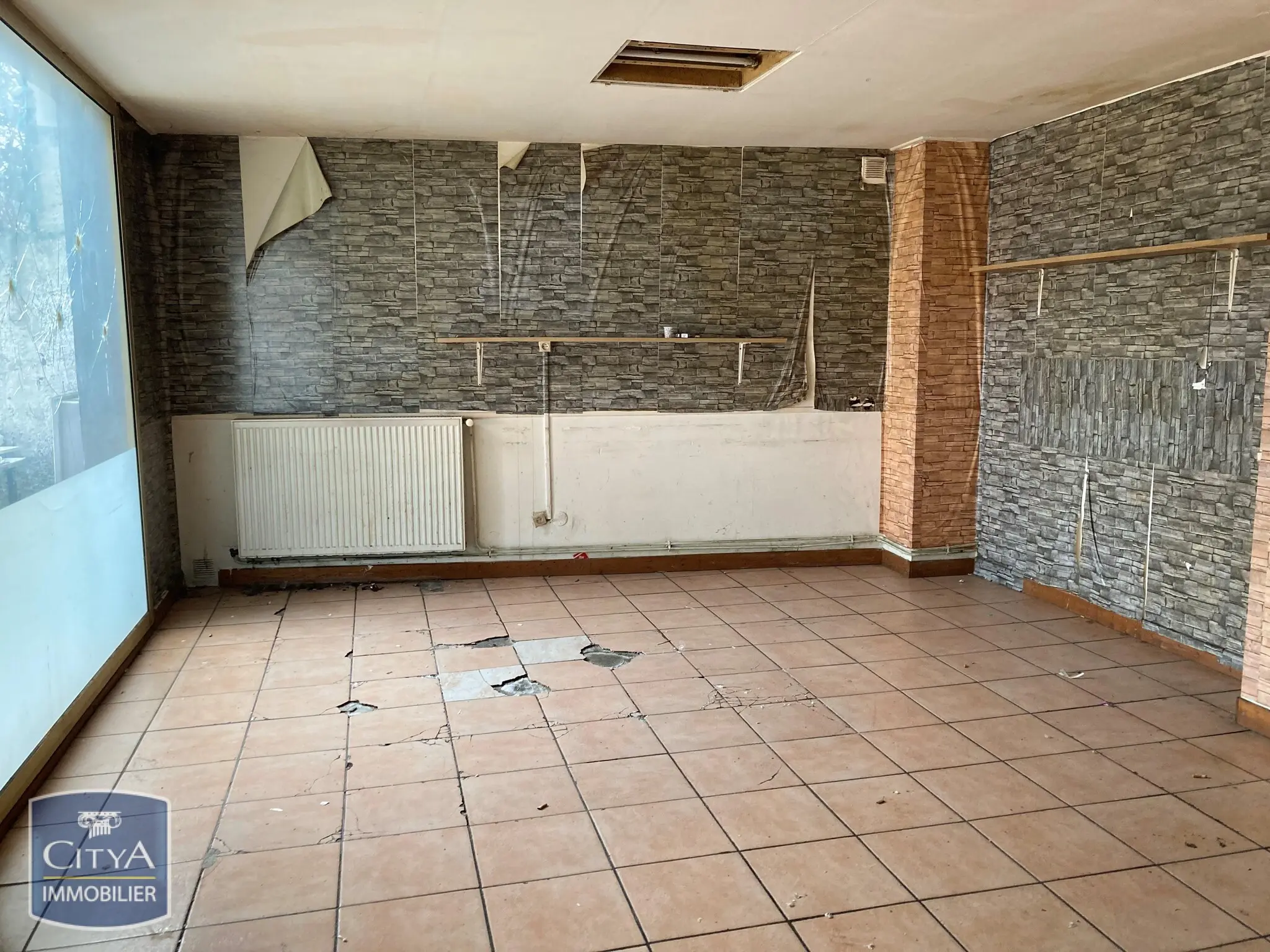 Photo 3 Immeuble 560m²