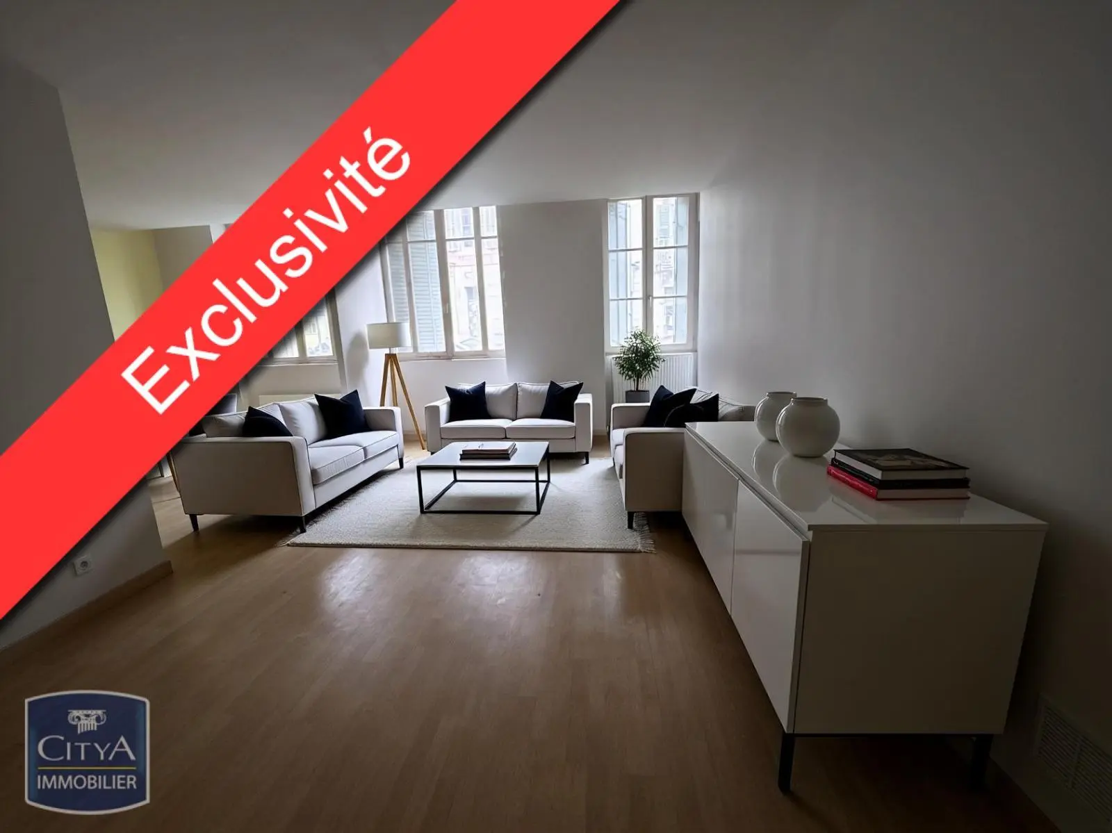 Photo 1 Appartement 3 pièces 97.65m²