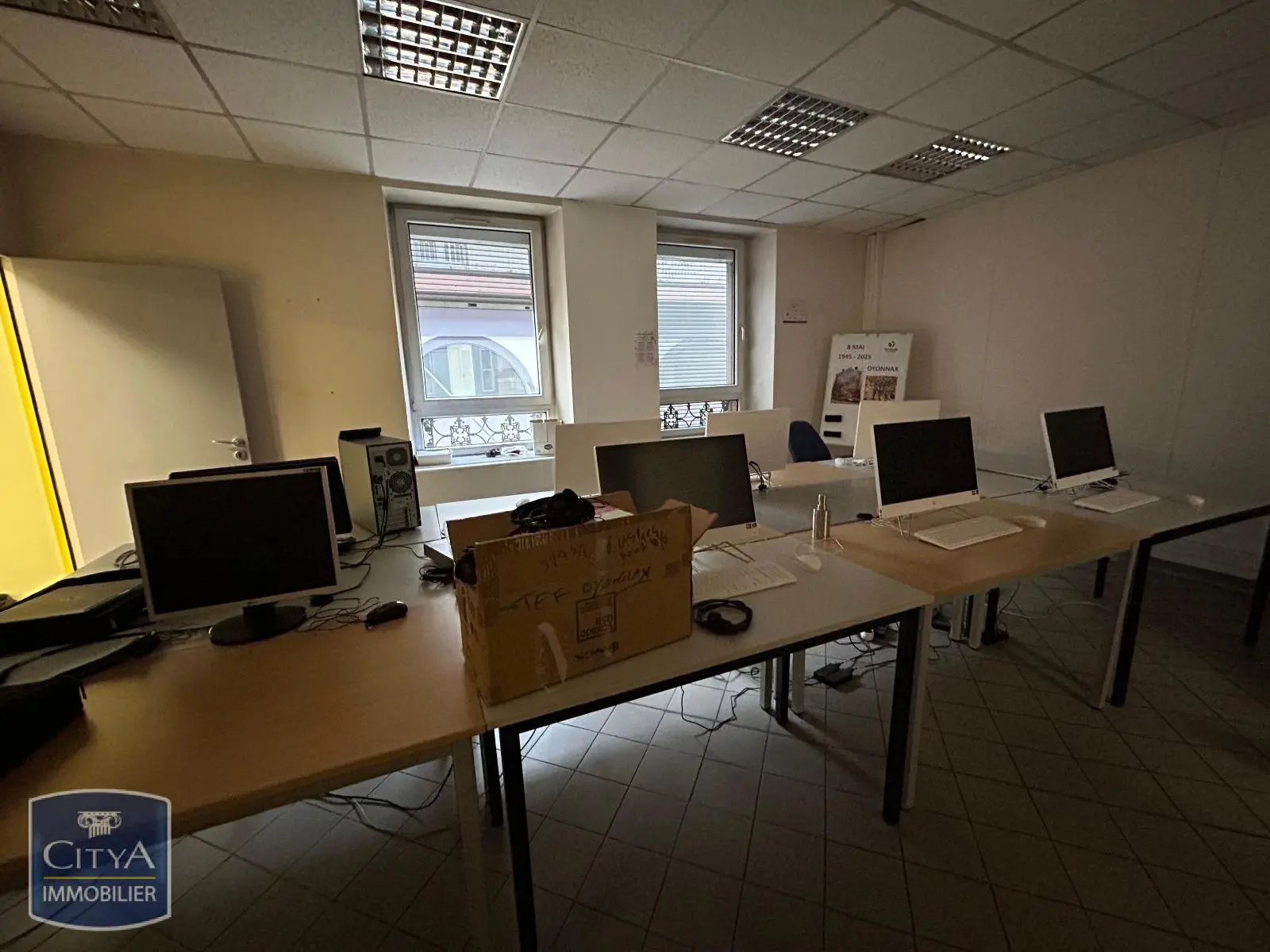 Photo 8 Local Commercial 230m²