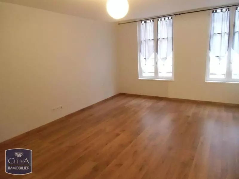 Illustration pour Appartement 1 pièce 26.68m² Photo Appartement 1 pièce 26.68m²