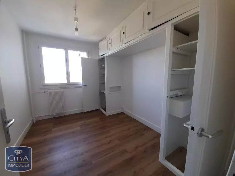 Illustration pour Appartement 4 pièces 86.9m² Photo Appartement 4 pièces 86.9m²