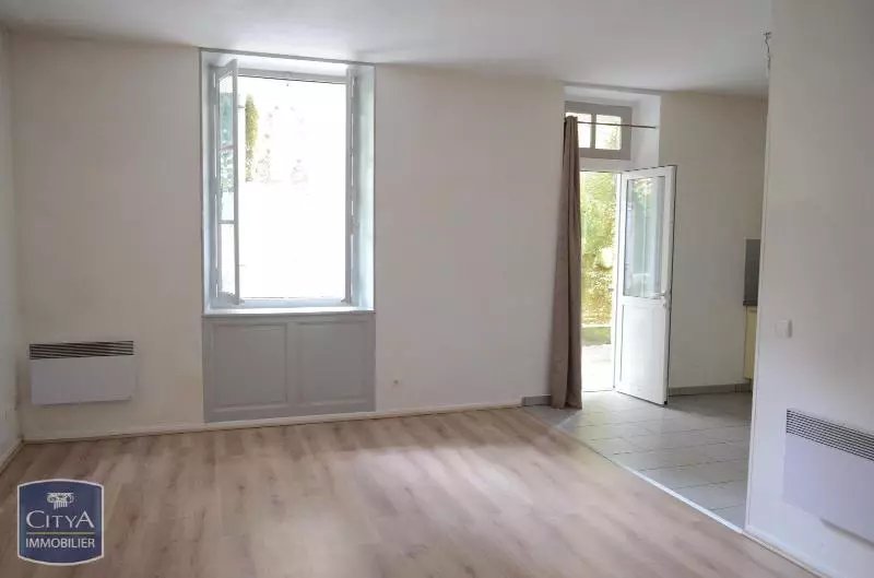 Illustration pour Appartement 3 pièces 67m² Photo Appartement 3 pièces 67m²