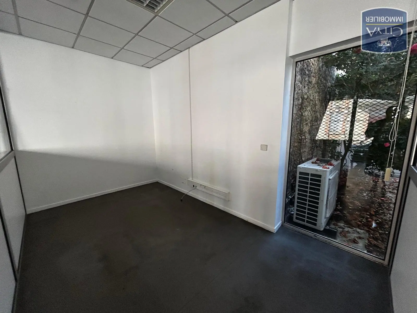 Photo 3 local commercial Mont-de-Marsan