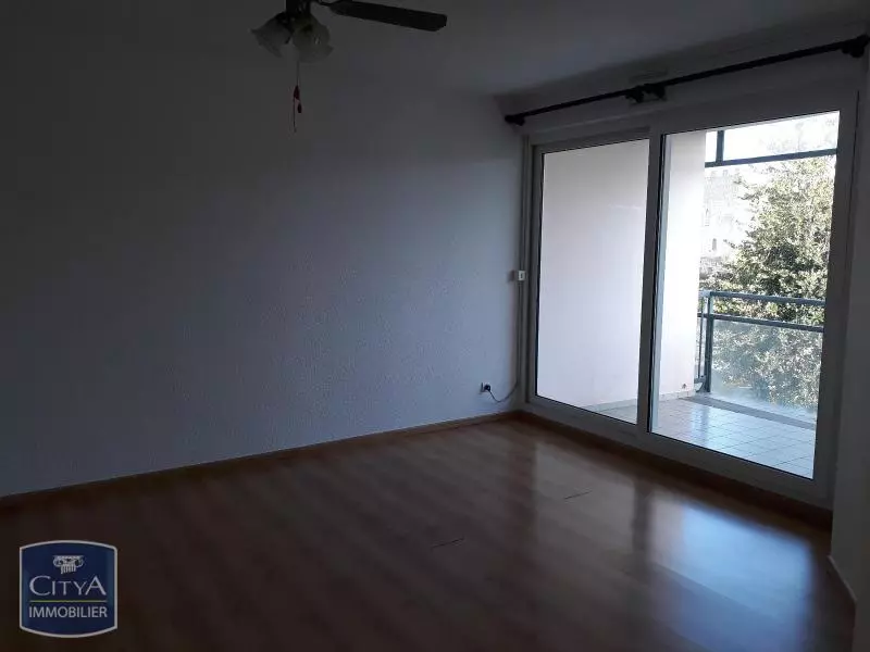 Illustration pour Appartement 2 pièces 50.14m² Photo Appartement 2 pièces 50.14m²