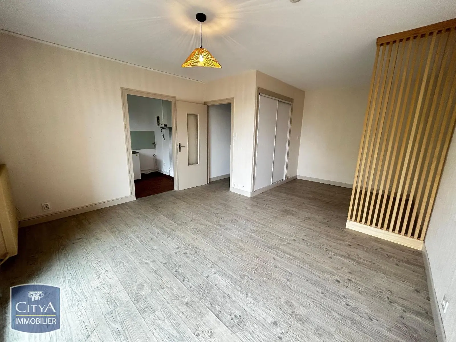 Photo 2 Appartement 1 pièce 35.87m²