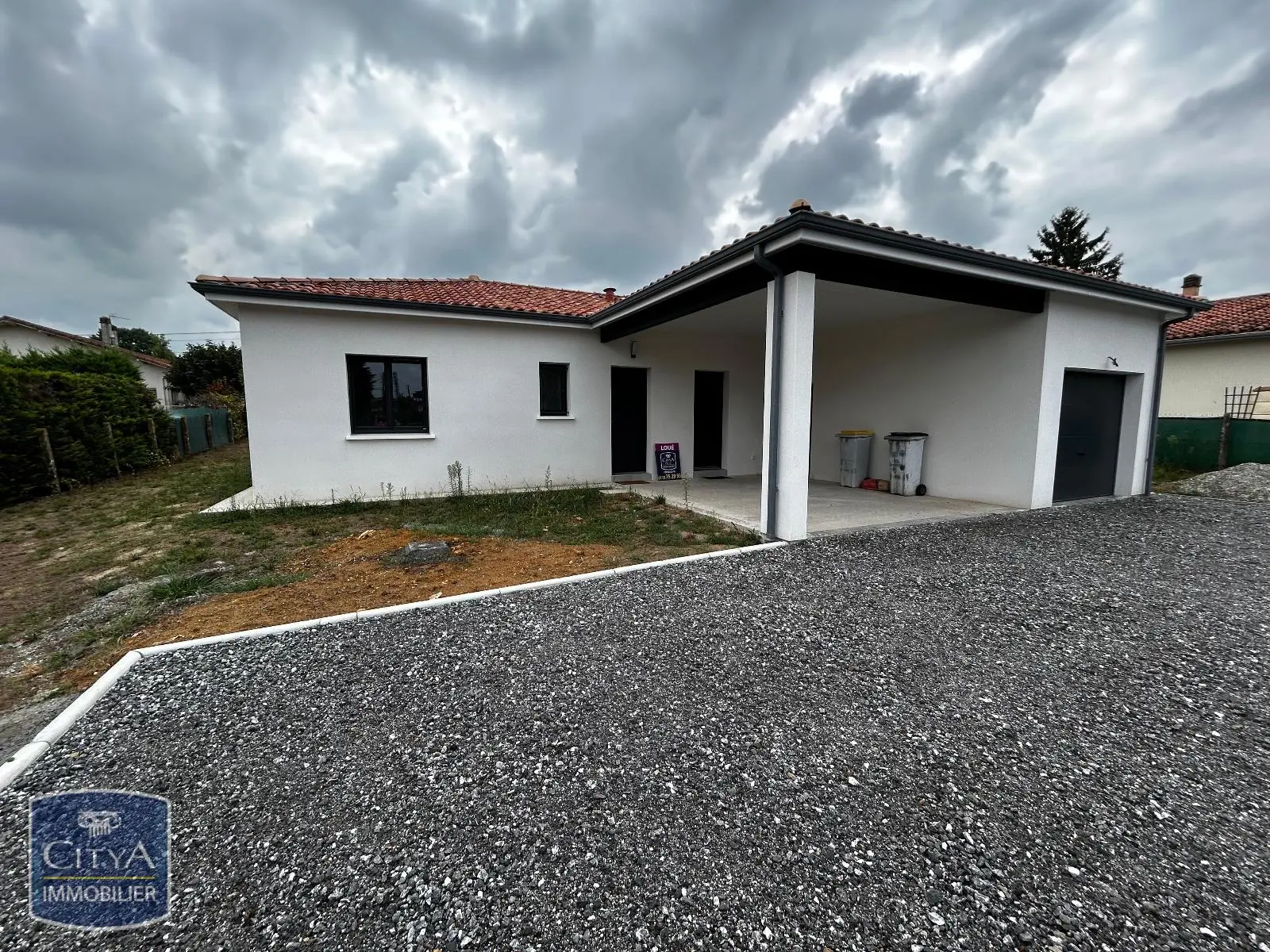 Photo 1 Maison 5 pièces 114m²