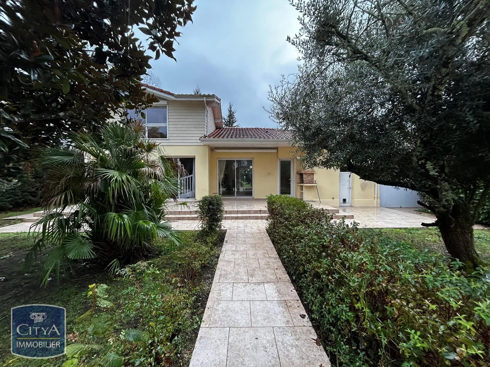 Photo 3 Maison 7 pièces 198.85m²