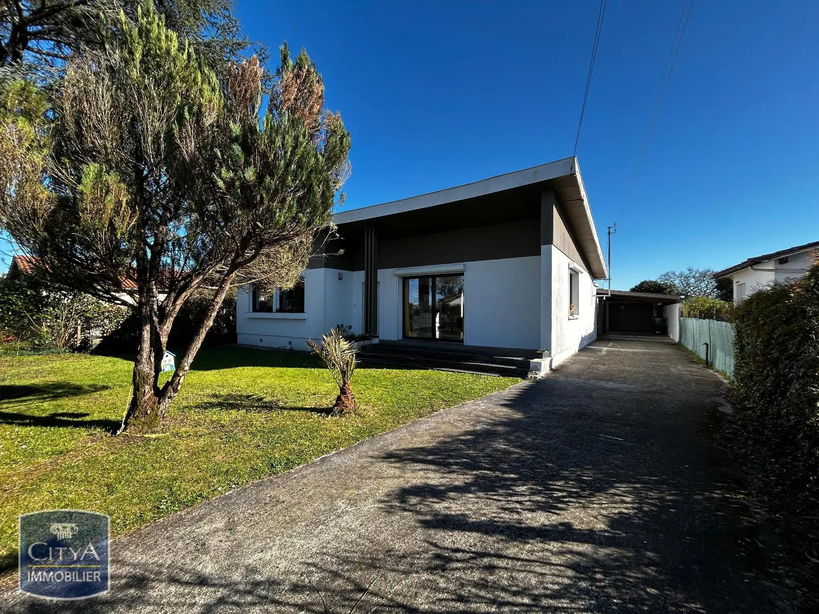 Photo 1 Maison 4 pièces 88.25m²