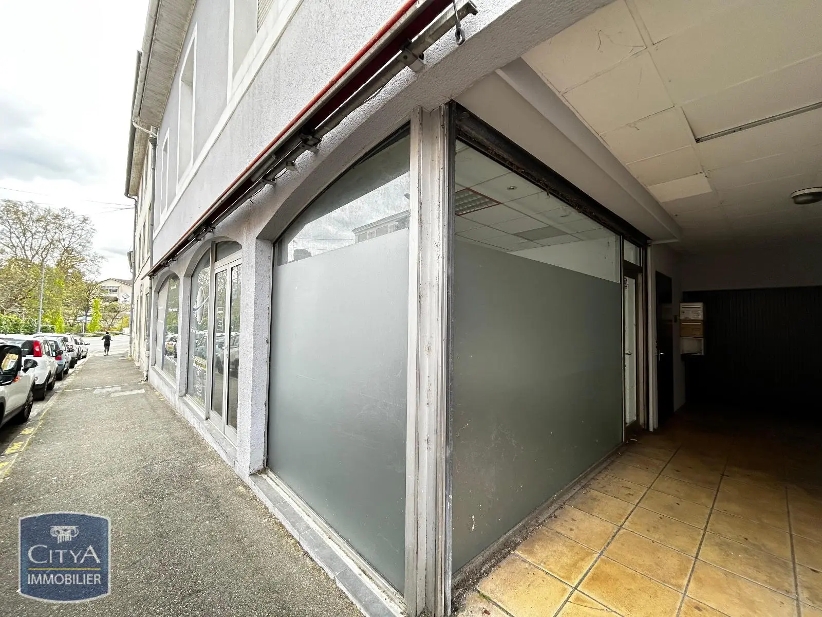 Photo 2 Local Commercial