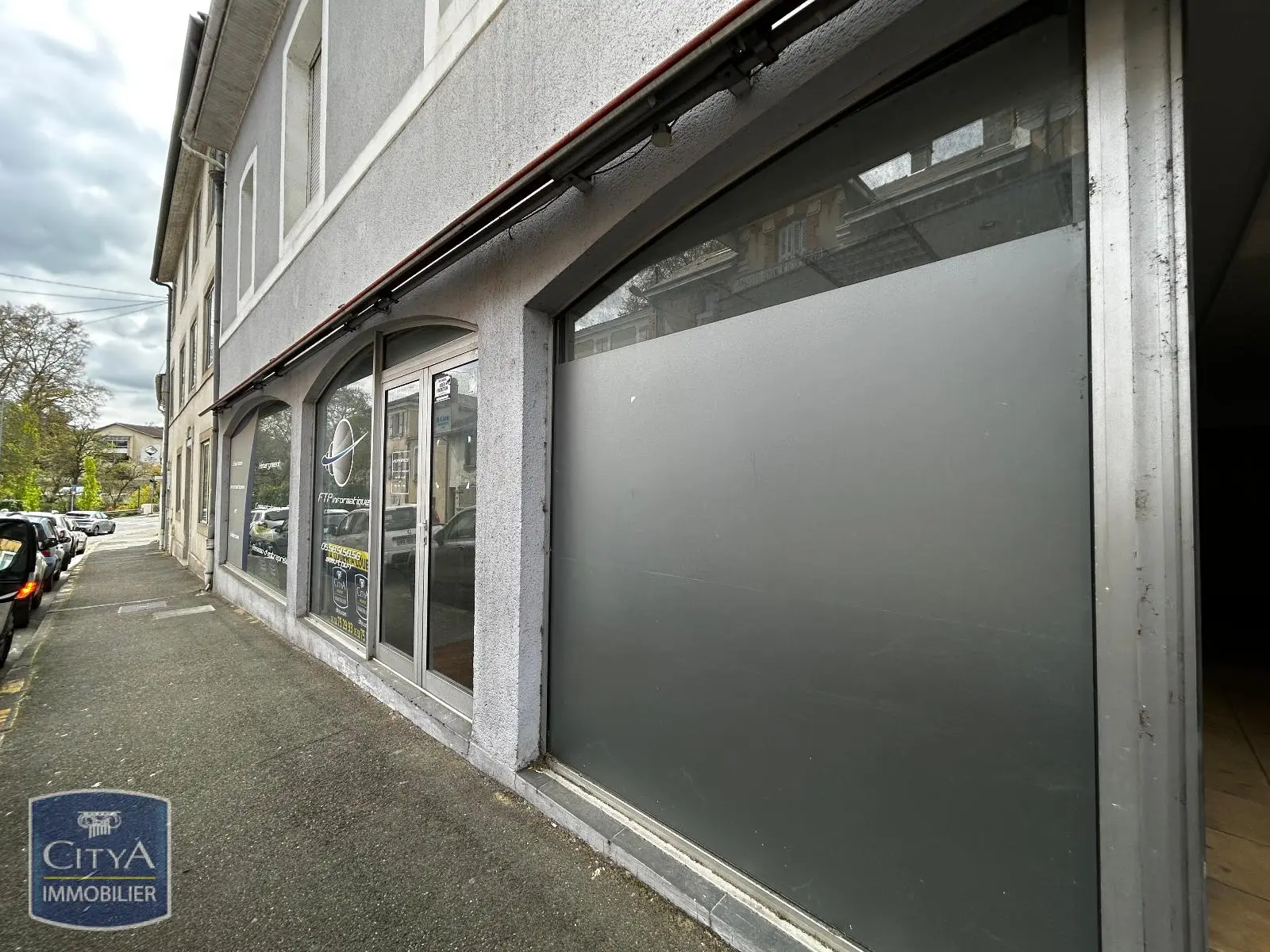 Photo 14 Local Commercial