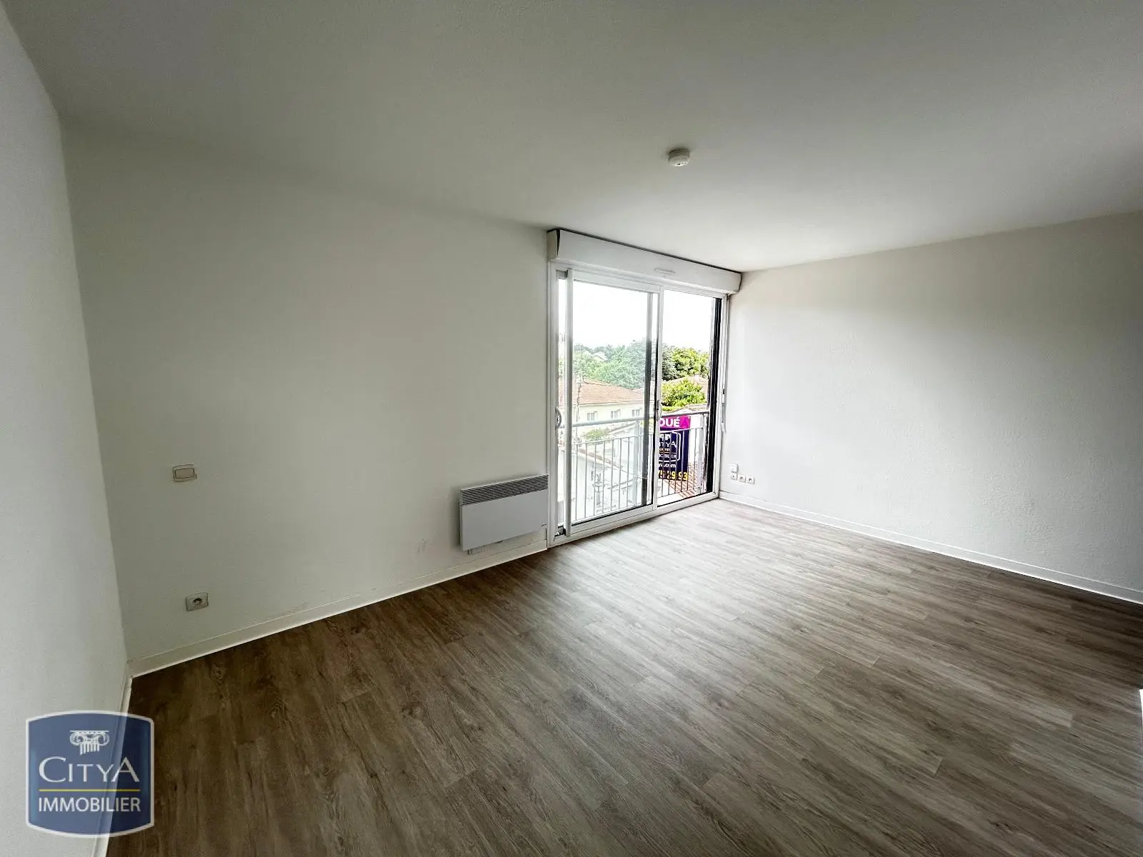 Photo 1 Appartement 1 pièce 27.26m²