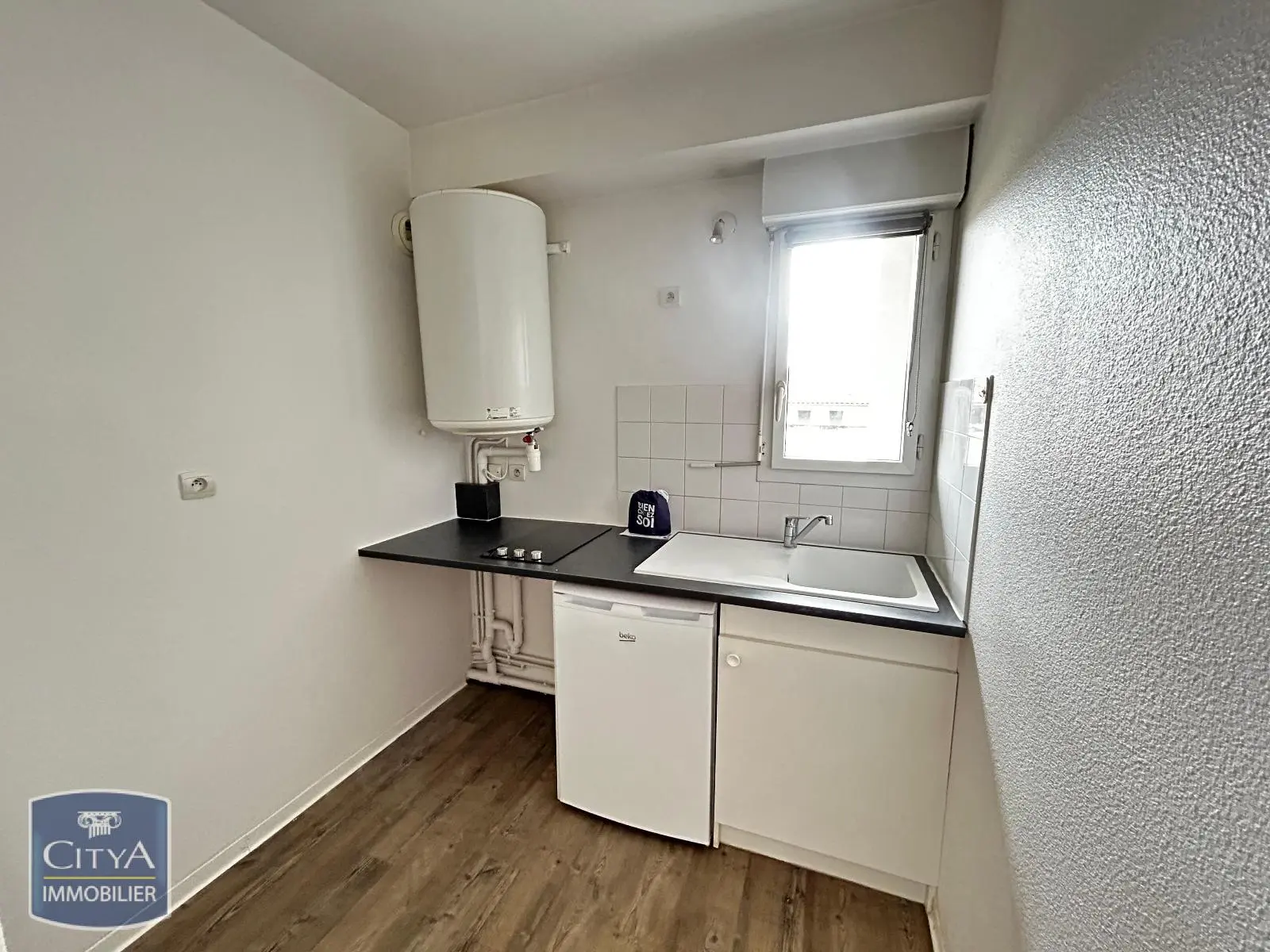 Photo 3 Appartement 1 pièce 27.26m²