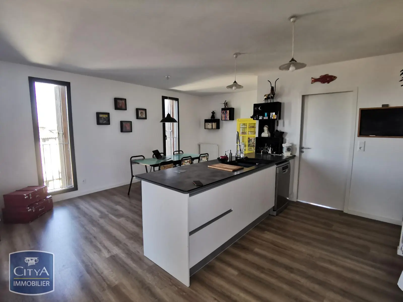 Photo 2 Appartement 4 pièces 139.4m²