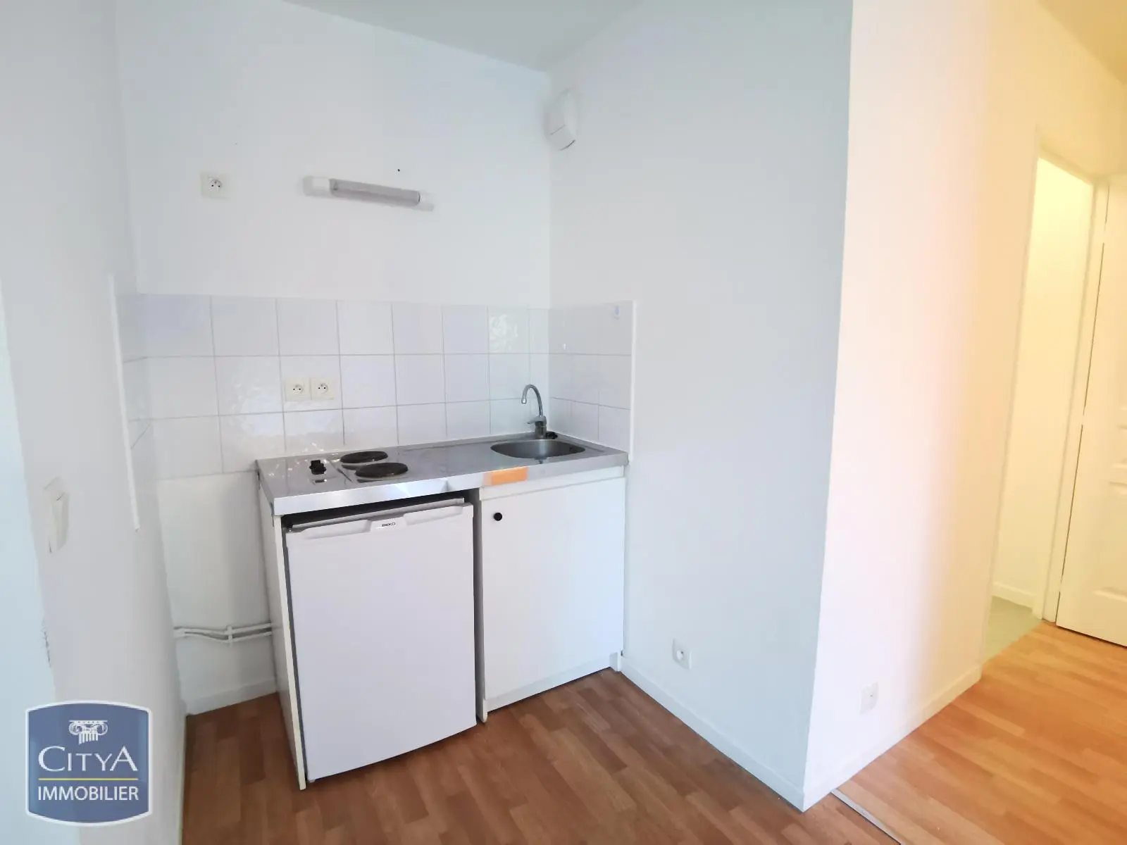 Photo 4 Appartement 1 pièce 27.83m²