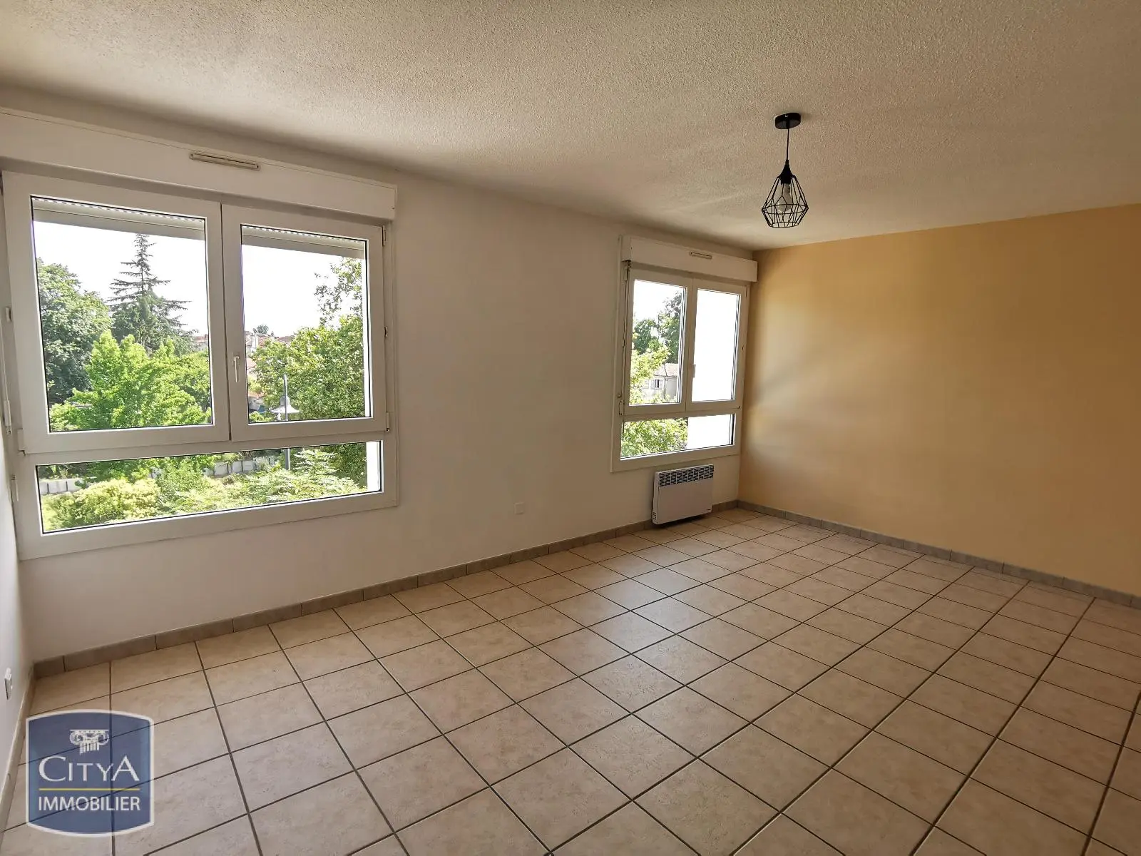 Photo 1 Appartement 1 pièce 33.1m²