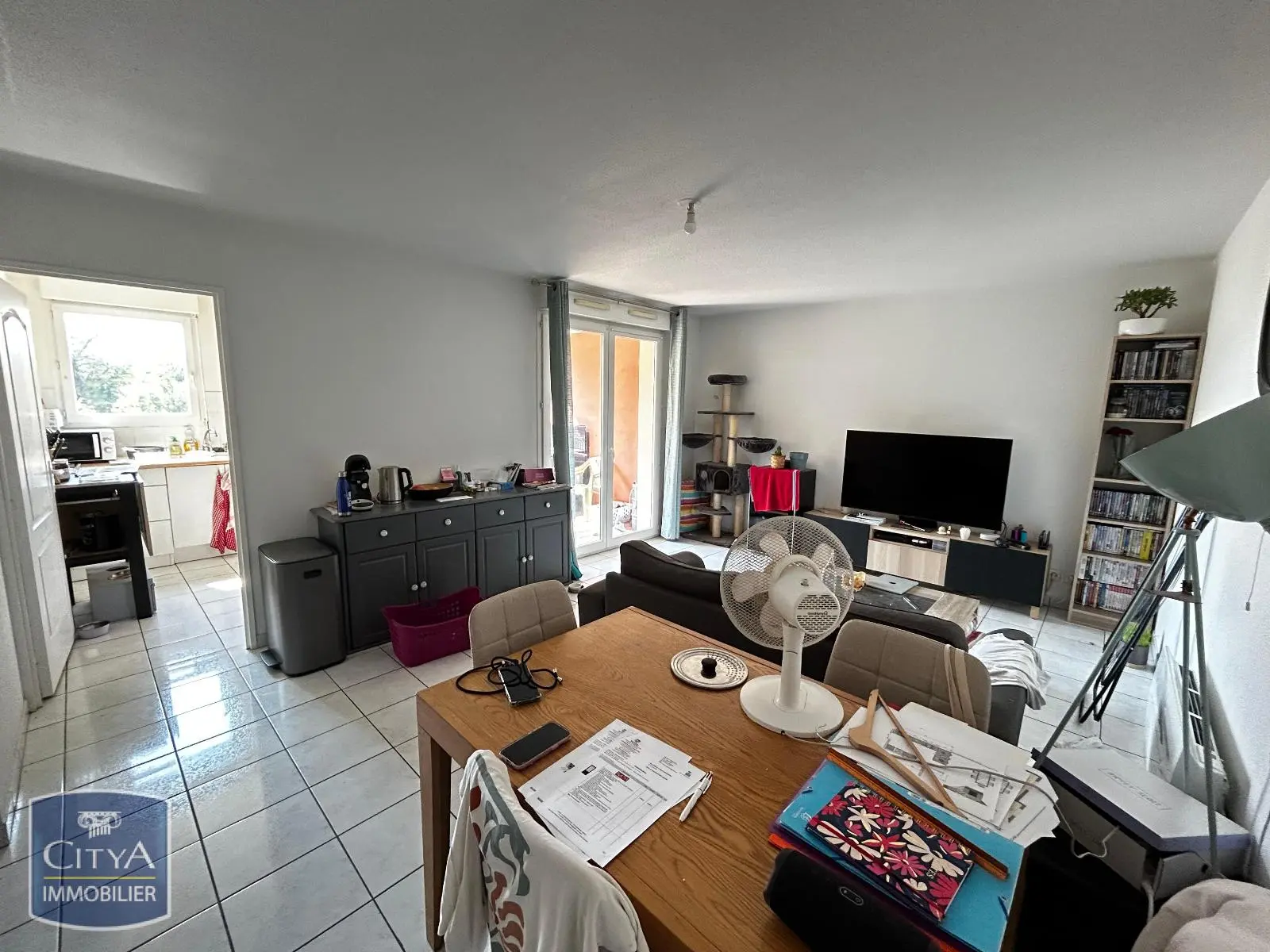 Photo 1 Appartement 4 pièces 77.1m²