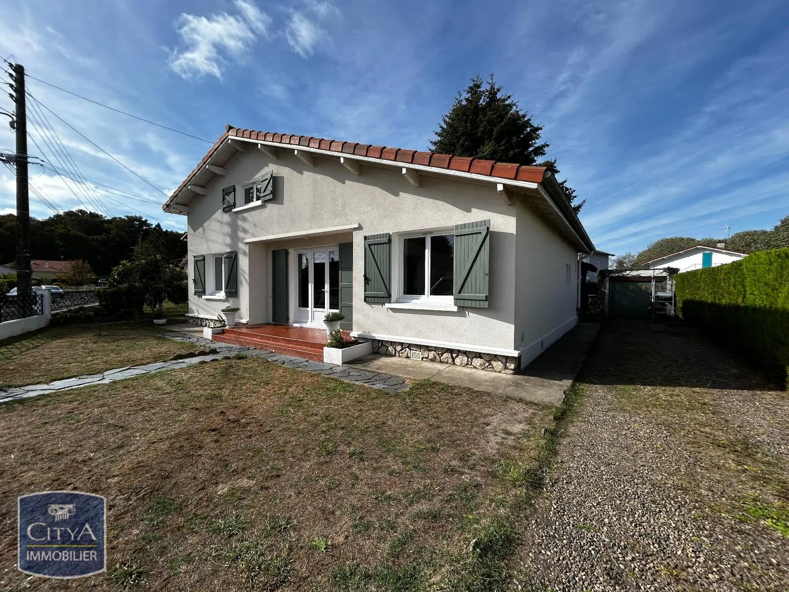 Photo 1 Maison 5 pièces 105.7m²