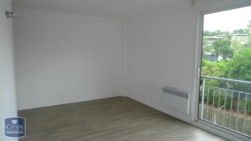 Photo 2 Appartement 1 pièce 27.26m²