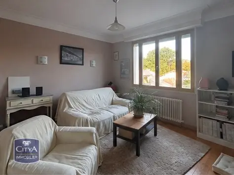 Photo 2 Immeuble 190m²