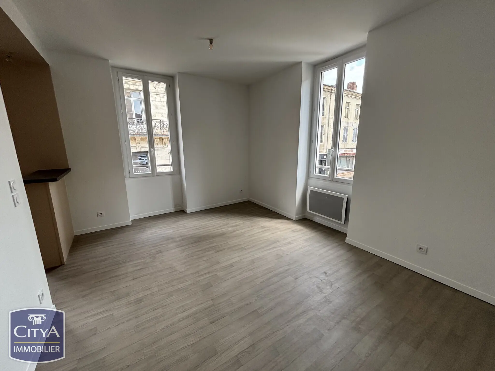 Photo 5 Immeuble 296.37m²