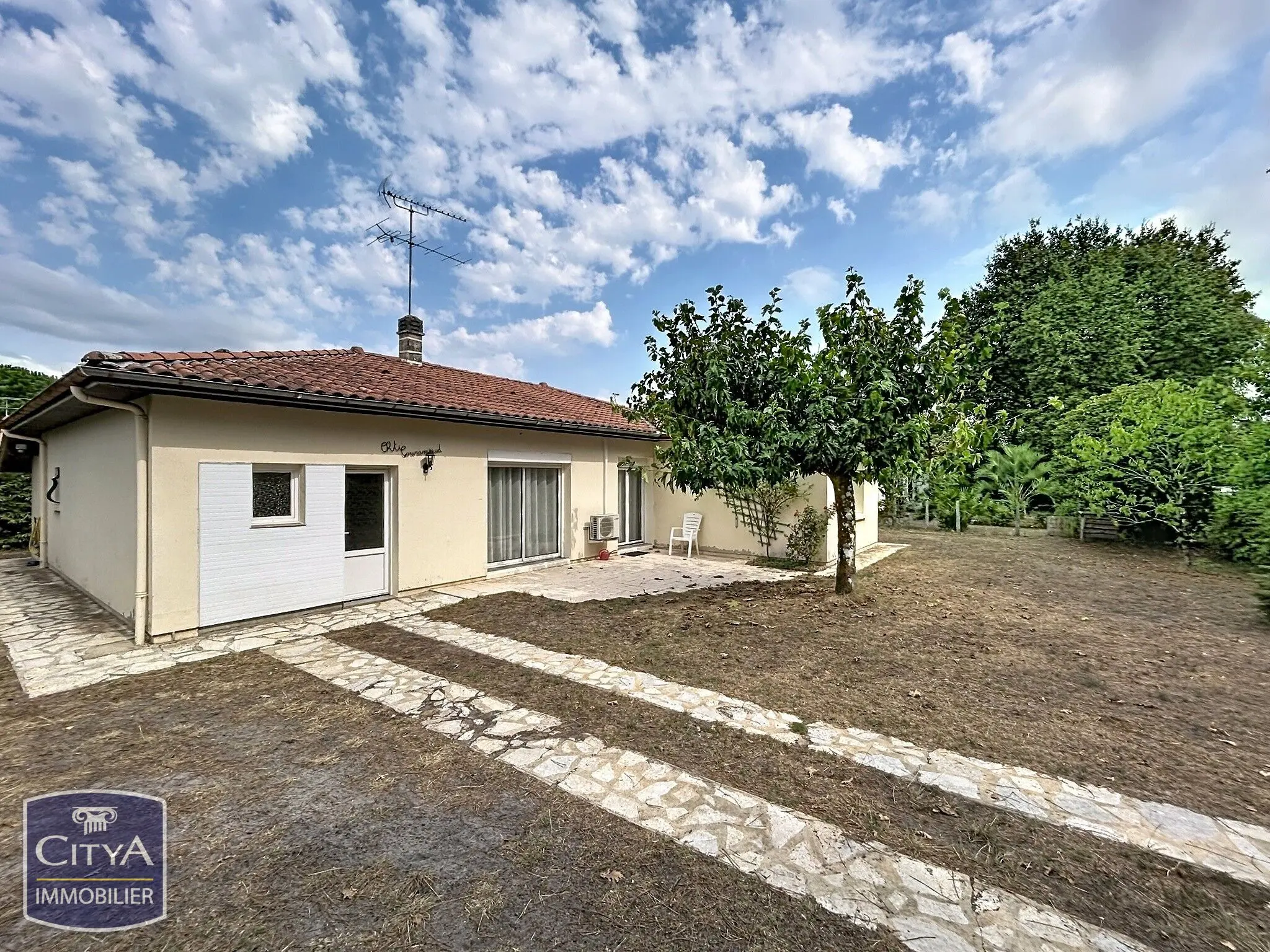 Photo 1 Maison 4 pièces 107.8m²