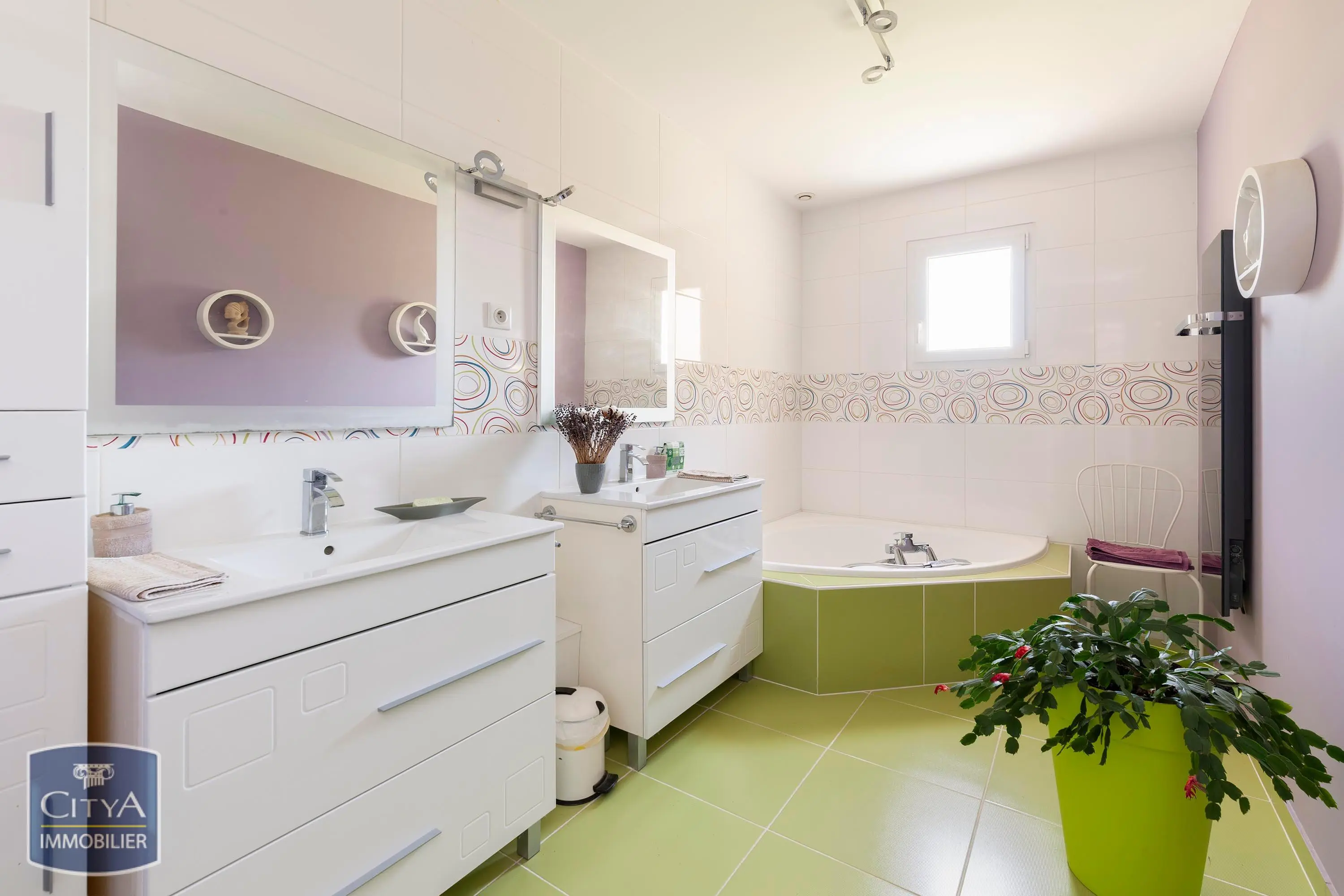 Photo 8 Maison 5 pièces 167m²