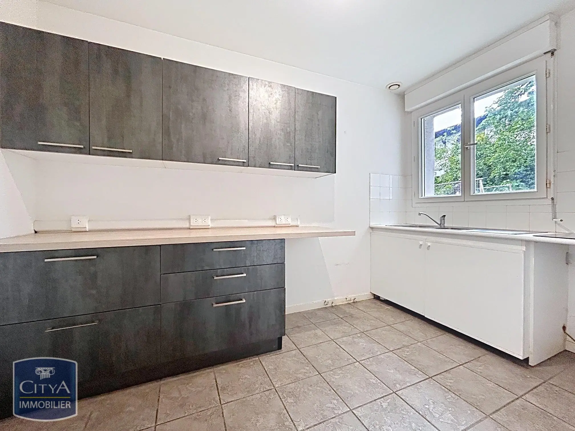 Photo 3 Maison 4 pièces 79.87m²