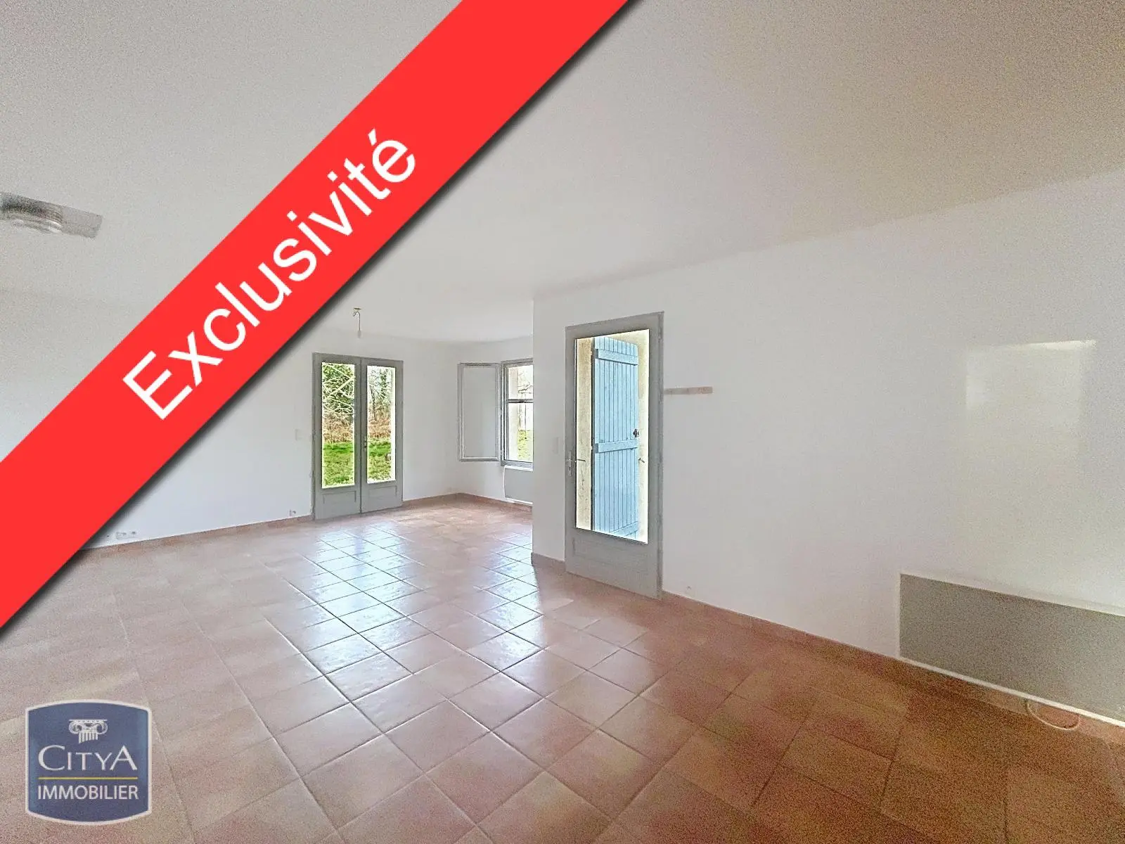 Photo 1 Maison 6 pièces 160m²