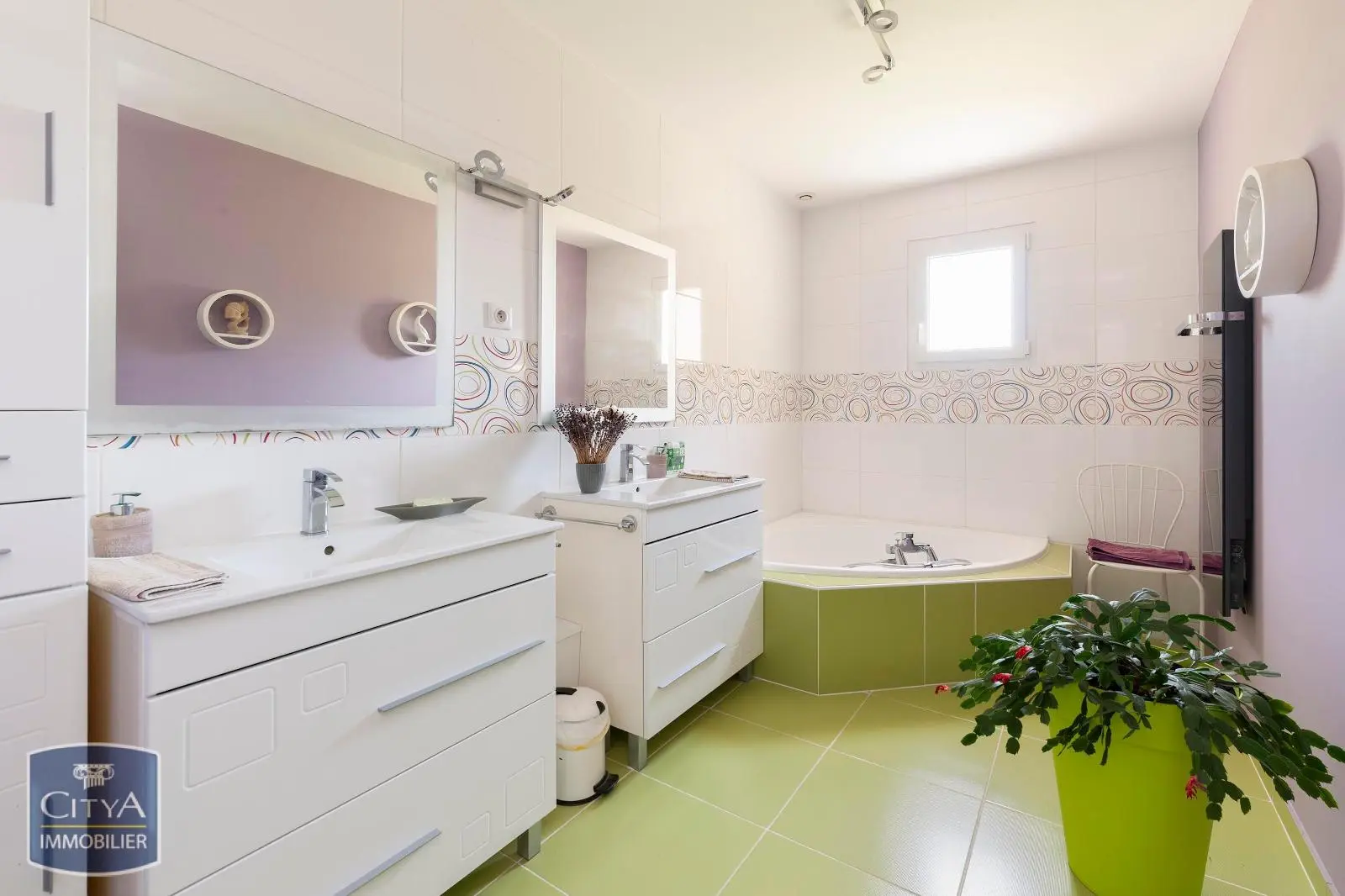 Photo 8 Maison 5 pièces 167m²