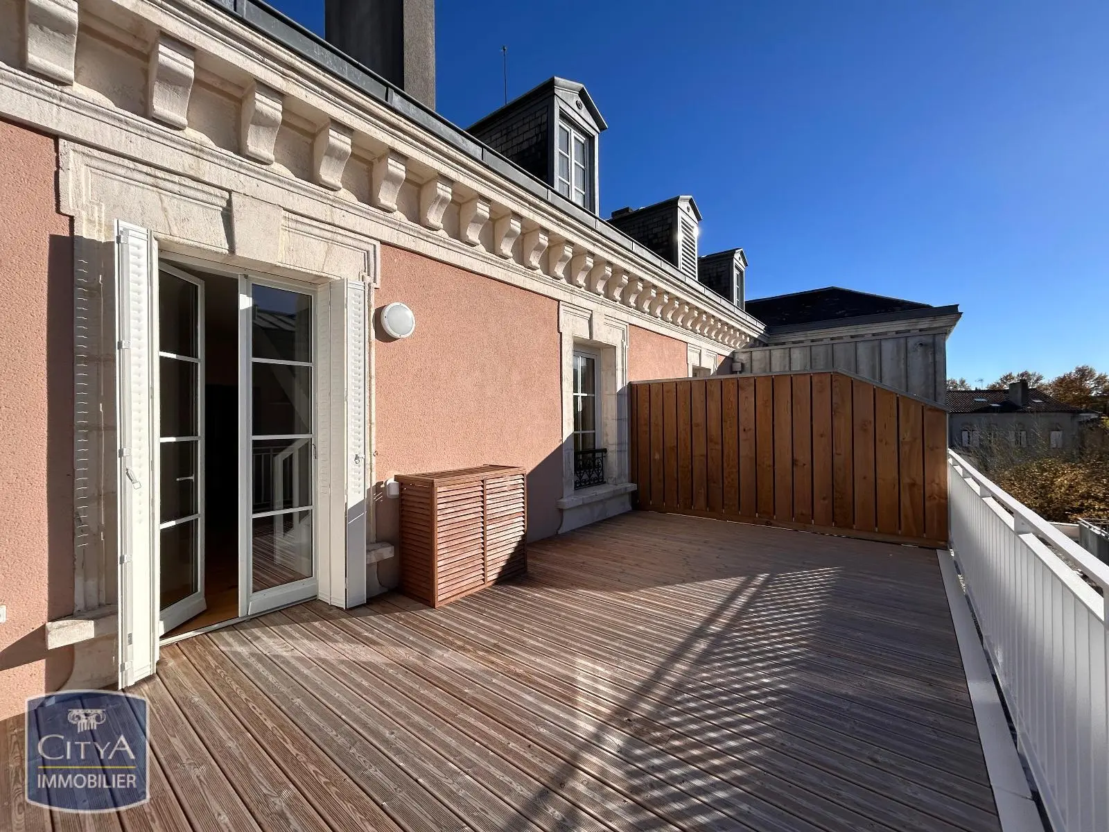 Photo 3 Appartement 4 pièces 105.65m²