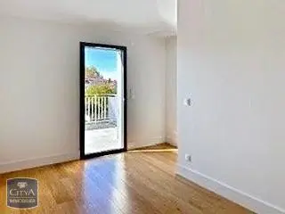 Photo 2 Appartement 4 pièces 89.84m²